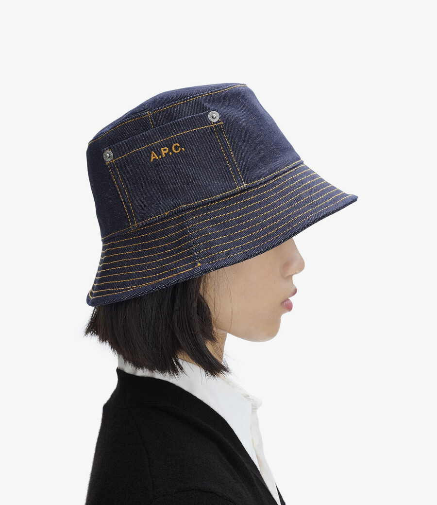 thais bucket hat