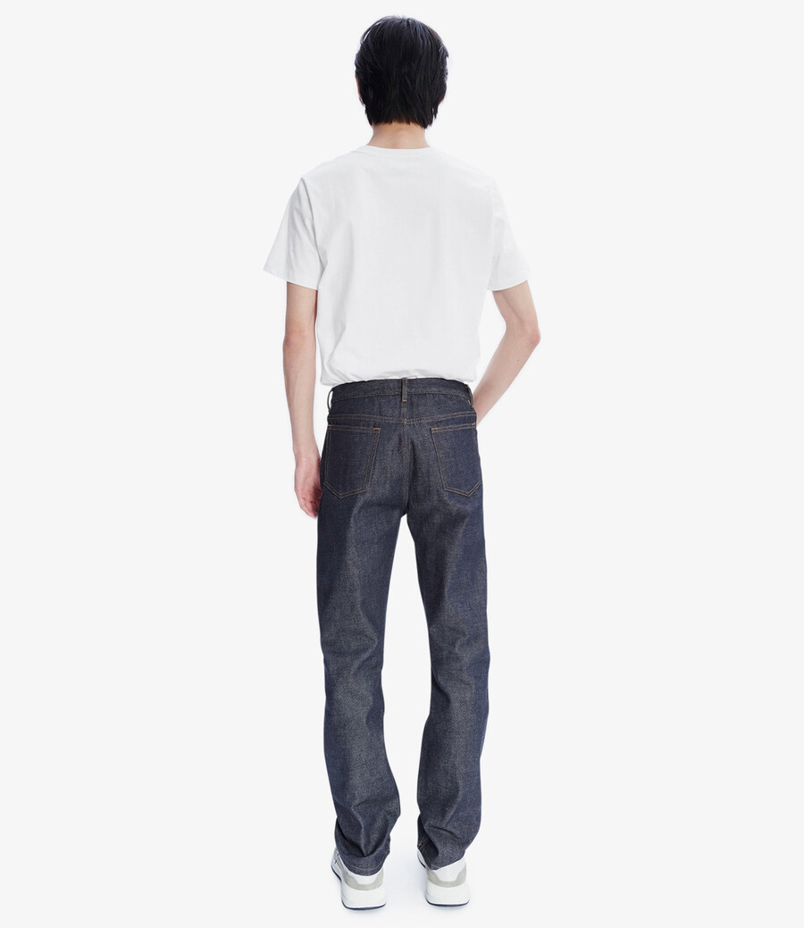 item t-shirt