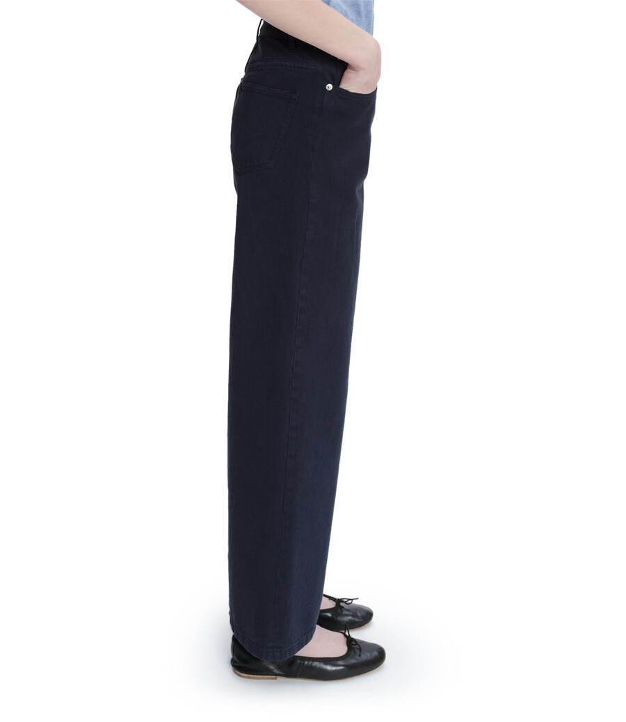 elisabeth jeans