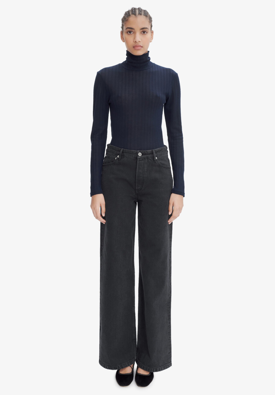 elisabeth jeans
