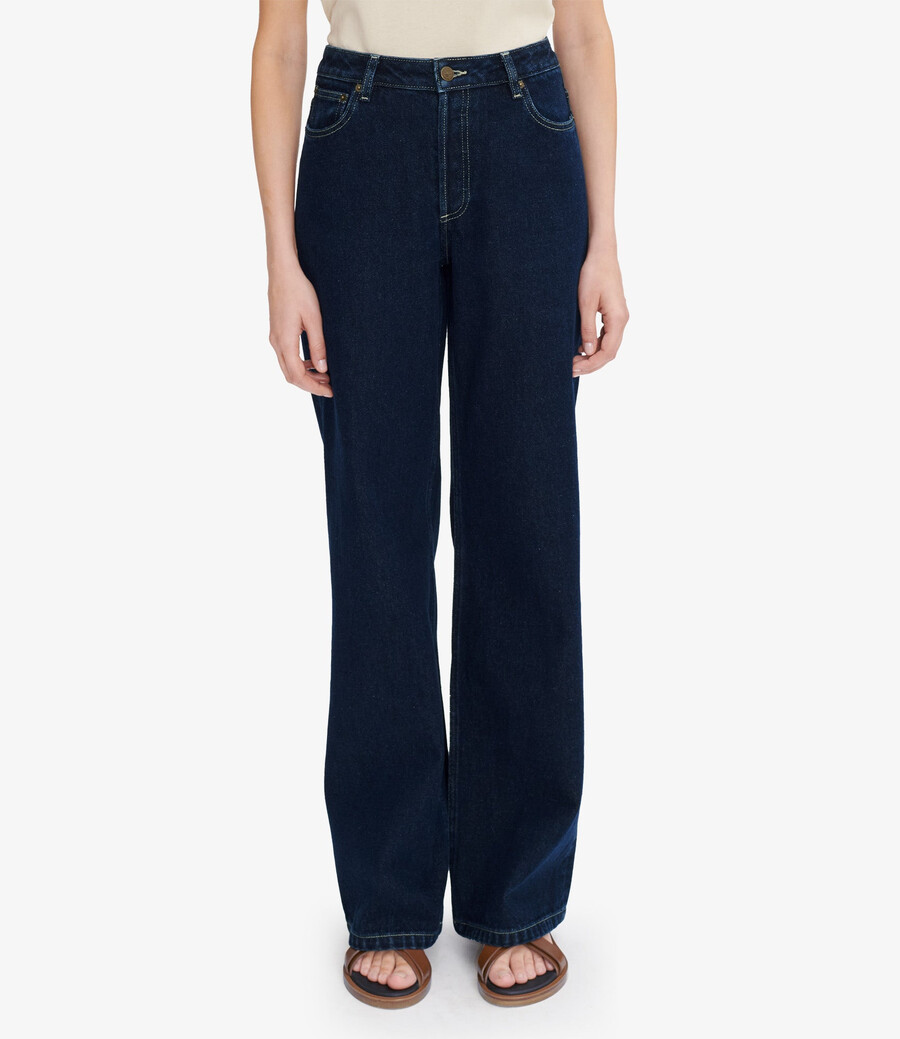 elisabeth jeans