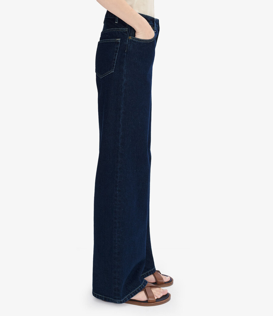 elisabeth jeans