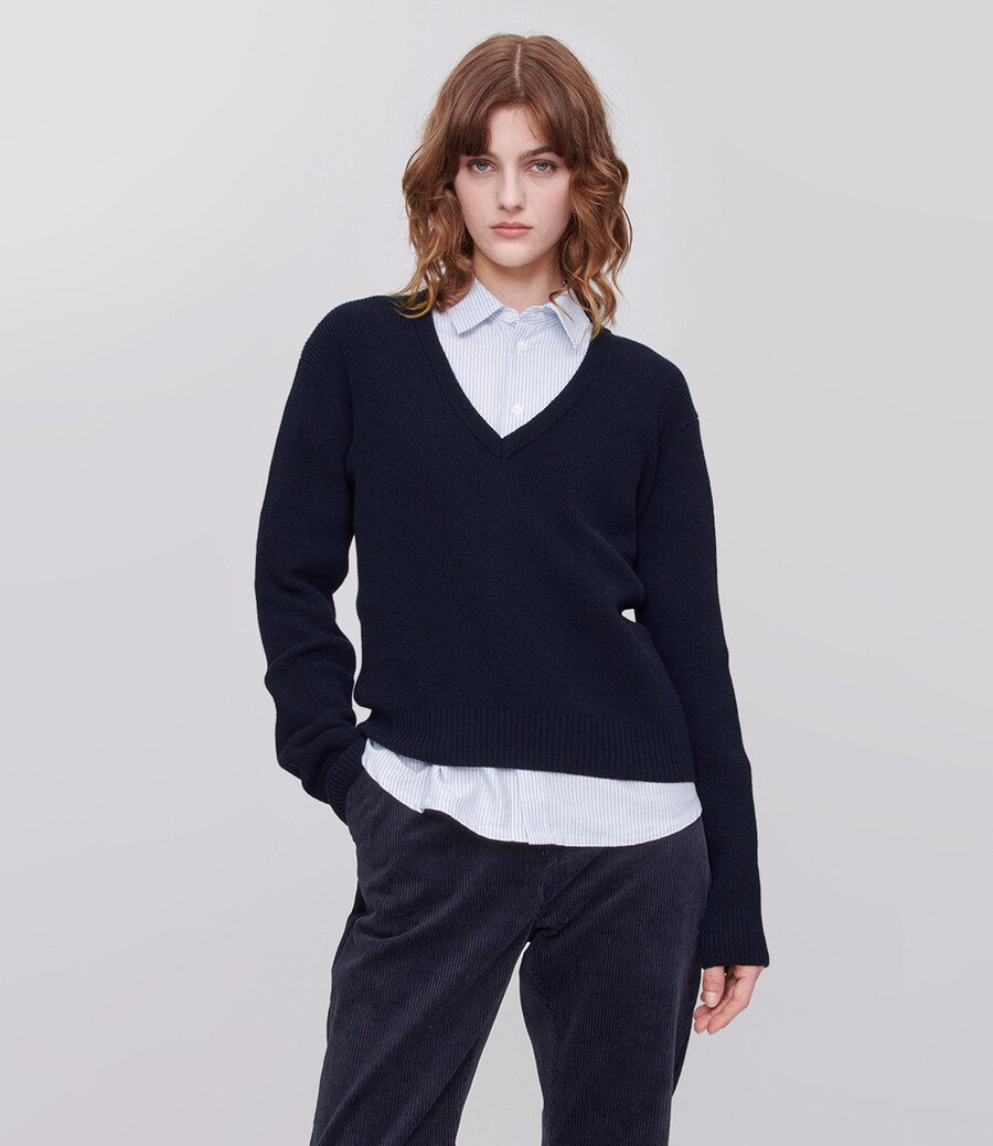 anae sweater